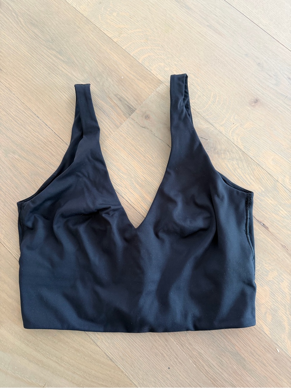 SKIMS NikeSKIMS V-Neck Bra Top Like new!